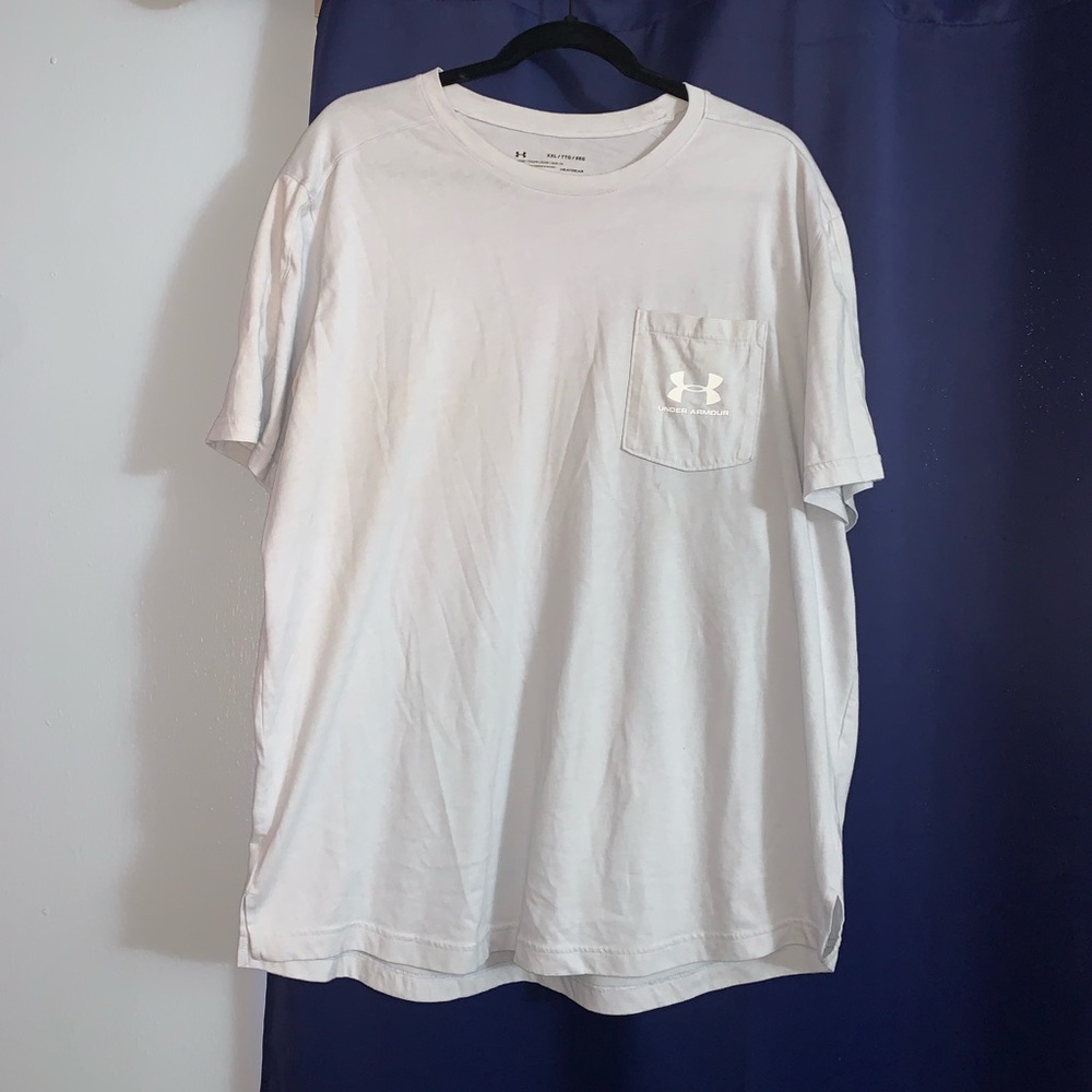 Under Armour Pocket T-shirt Size XXL
